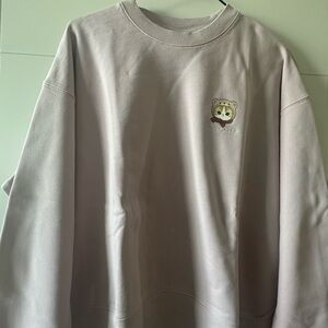 Uniqlo Light Purple Sweatshirt with Bear Logo